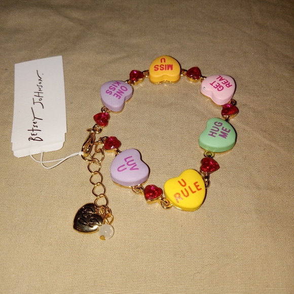 Betsey Johnson Candy Heart Charm Bracelet - Picture 2 of 4